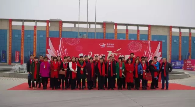 一天訂貨1.24億，新品開店128家！驚呆了！